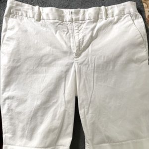 Eddie Bauer Bermuda shorts